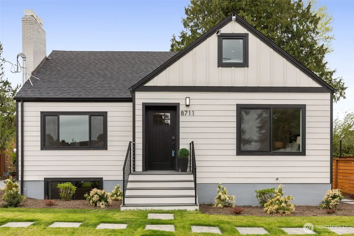 8711 28th Avenue Nw, Seattle, WA 98117 - #1