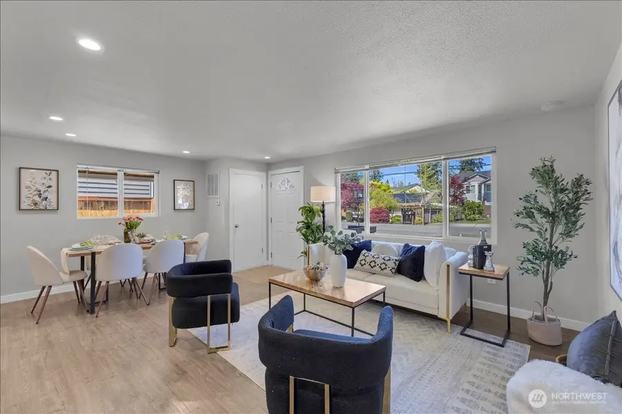128 107th Street Se, Everett, WA 98208 - #3