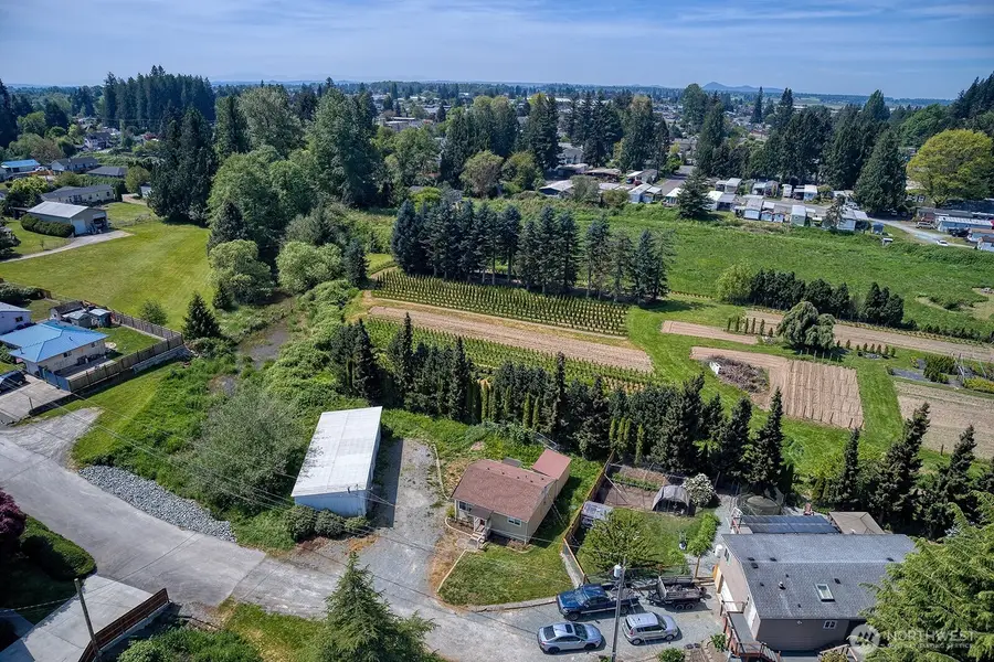 325 N Hawthorne Street, Burlington, WA 98233 - #2