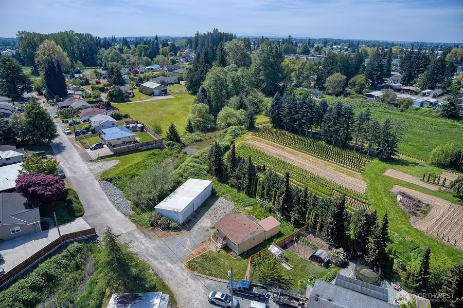 325 N Hawthorne Street, Burlington, WA 98233 - #3
