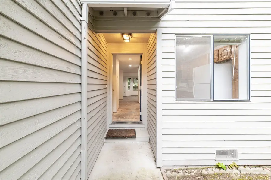 15307 15th Avenue Ne #7, Shoreline, WA 98155 - #3