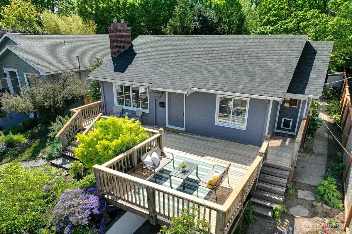 6827 36th Avenue Ne, Seattle, WA 98115 - #1