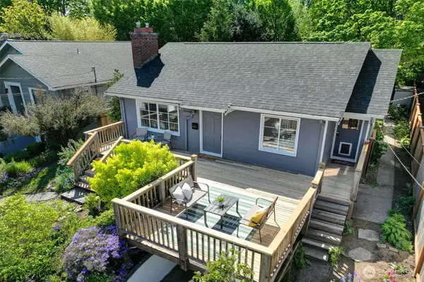 6827 36th Avenue Ne, Seattle, WA 98115