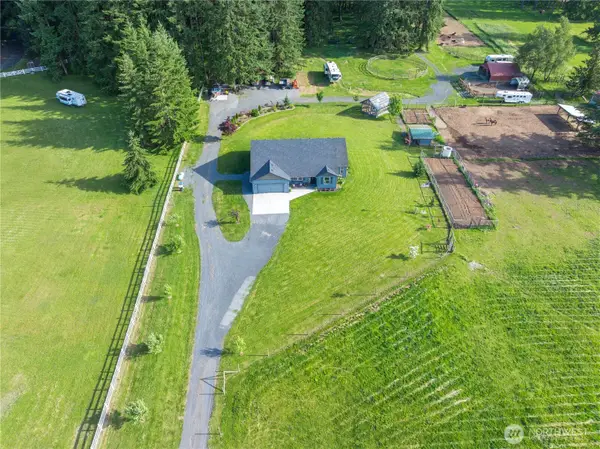 258 Antrim Road, Winlock, WA 98596