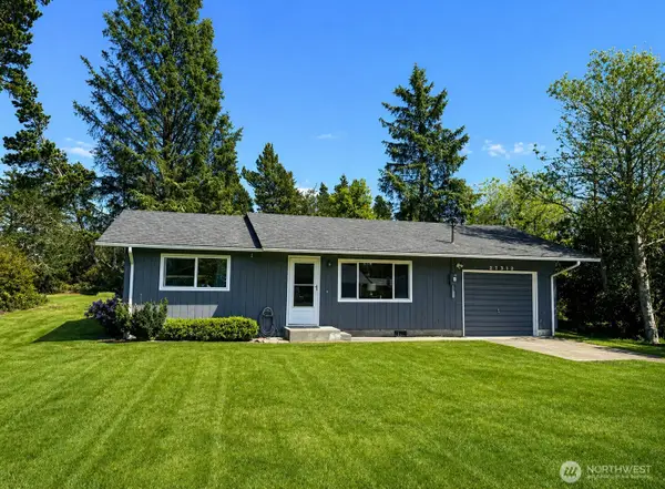 27312 N Place, Ocean Park, WA 98640