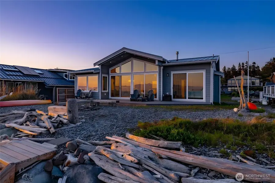 121 Keystone Avenue, Coupeville, WA 98239 - #3