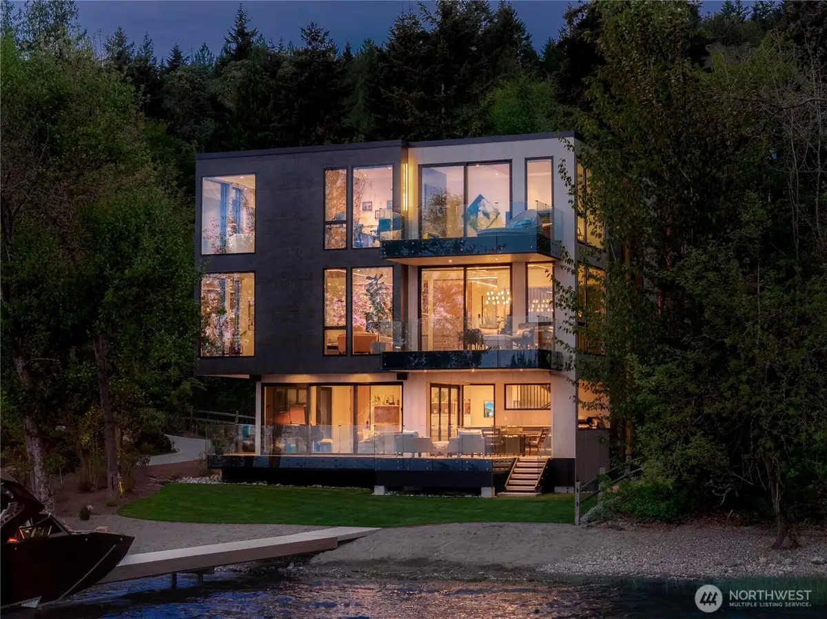 3101 E Lake Sammamish Parkway Ne, Sammamish, WA 98074 - #1