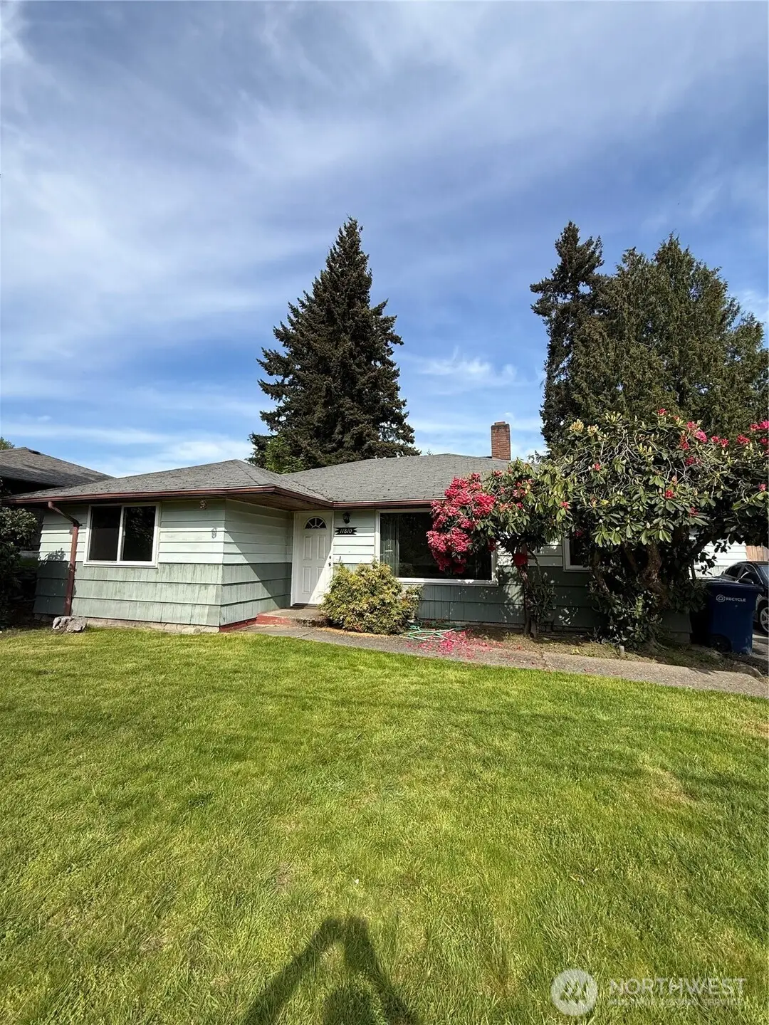 11810 19th Avenue Sw, Burien, WA 98146 - #1