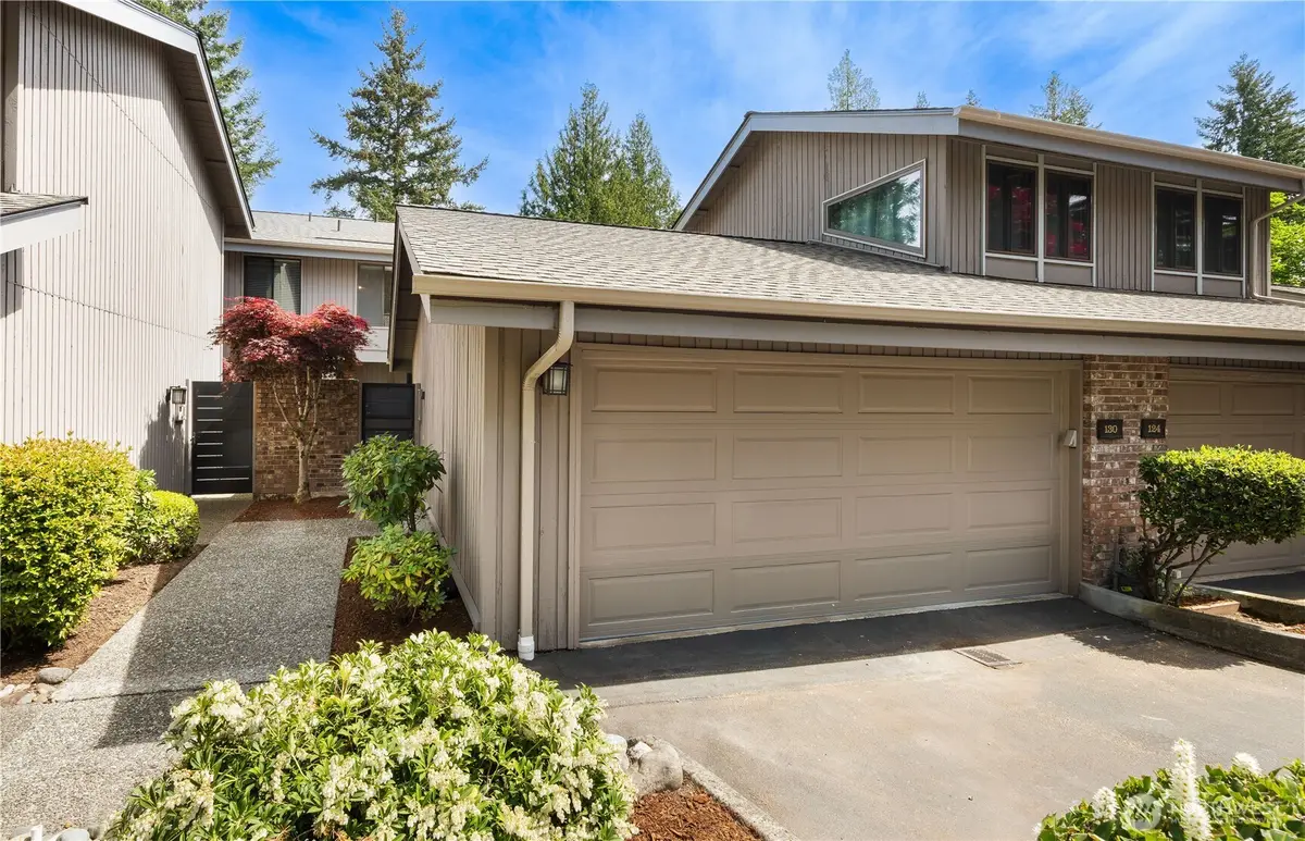 130 141st Place Ne, Bellevue, WA 98007 - #1