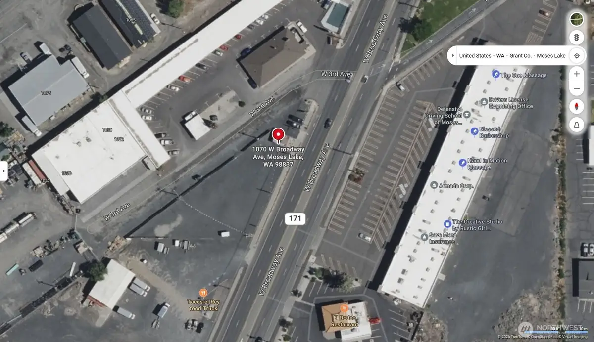 1070 W Broadway, Moses Lake, WA 98837 - #1