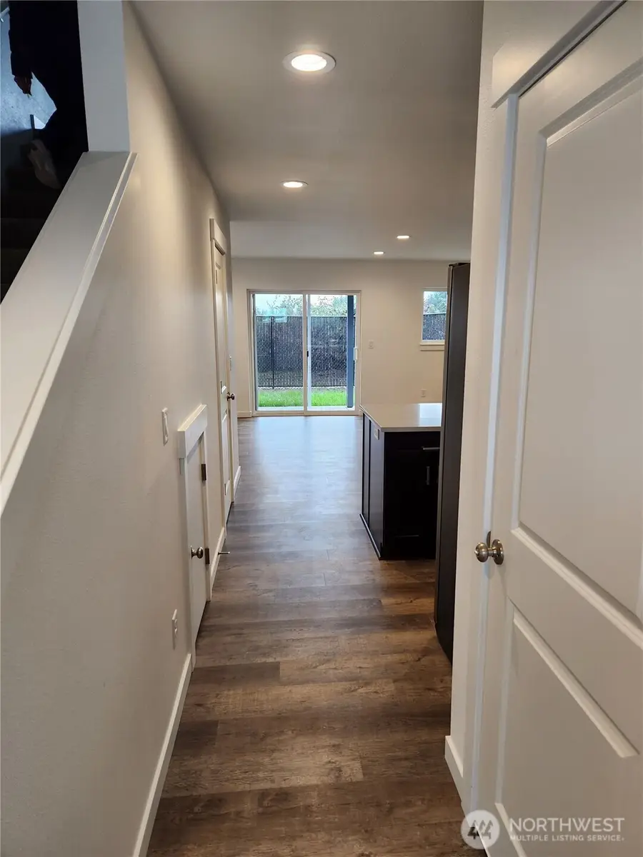 1012 Peach Road #A & B, Winlock, WA 98596 - #3