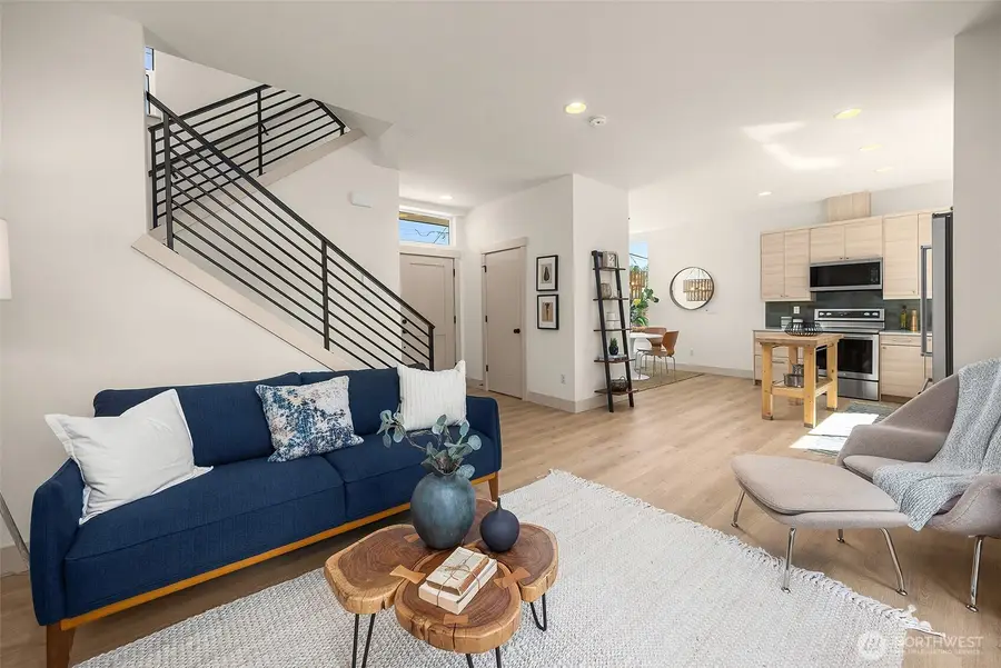 3001 S Dakota Street #2, Seattle, WA 98108 - #3