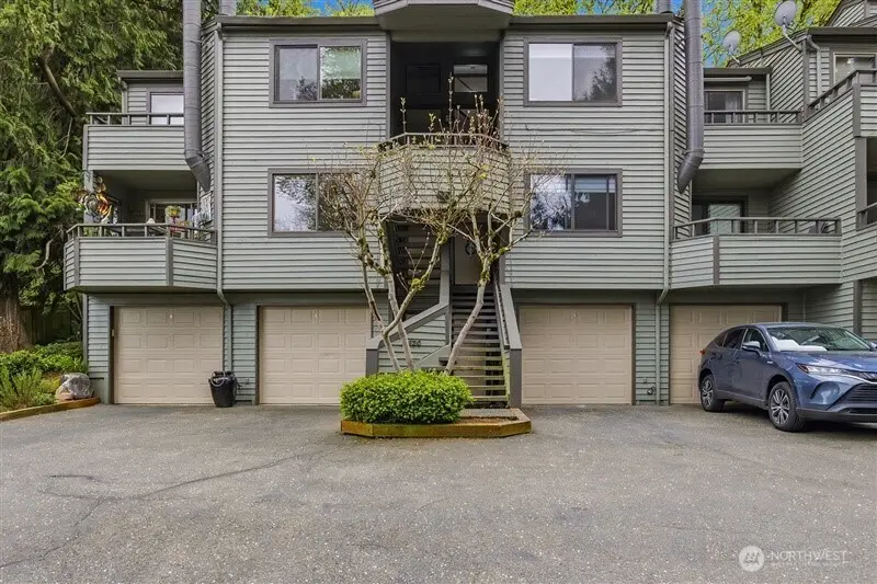 11630 NE 70th Place #Unit D, Kirkland, WA 98033 - #2
