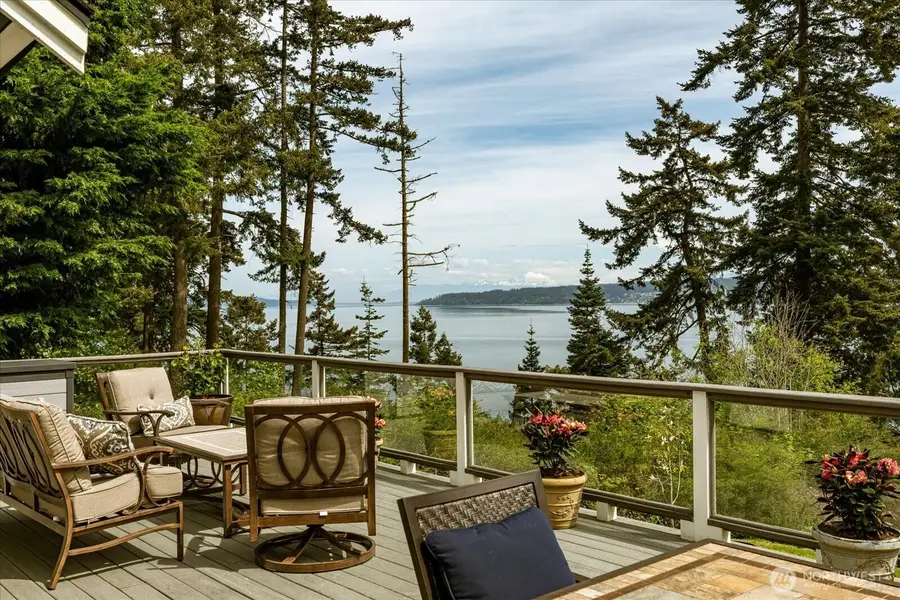 637 Race Road, Coupeville, WA 98239 - #2