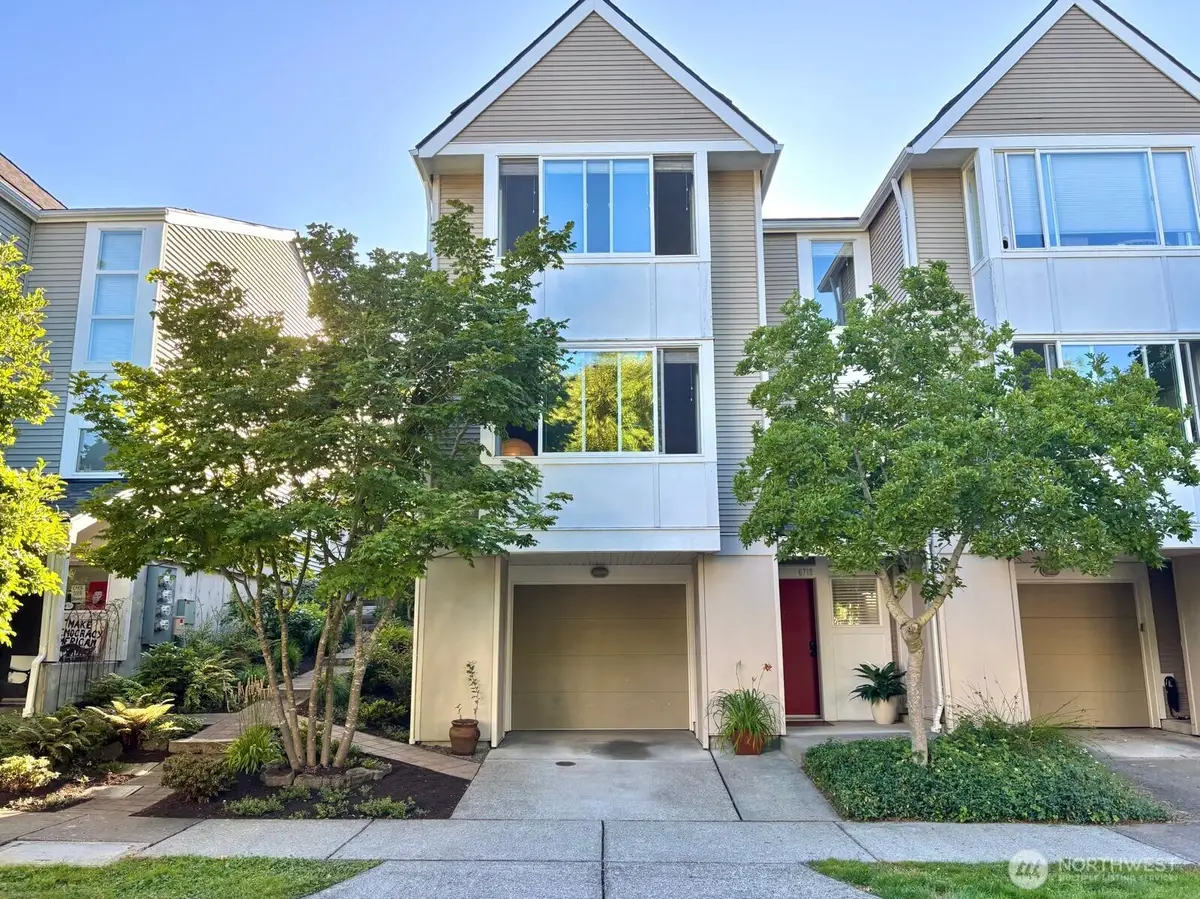 6719 35th Place S, Seattle, WA 98118 - #1