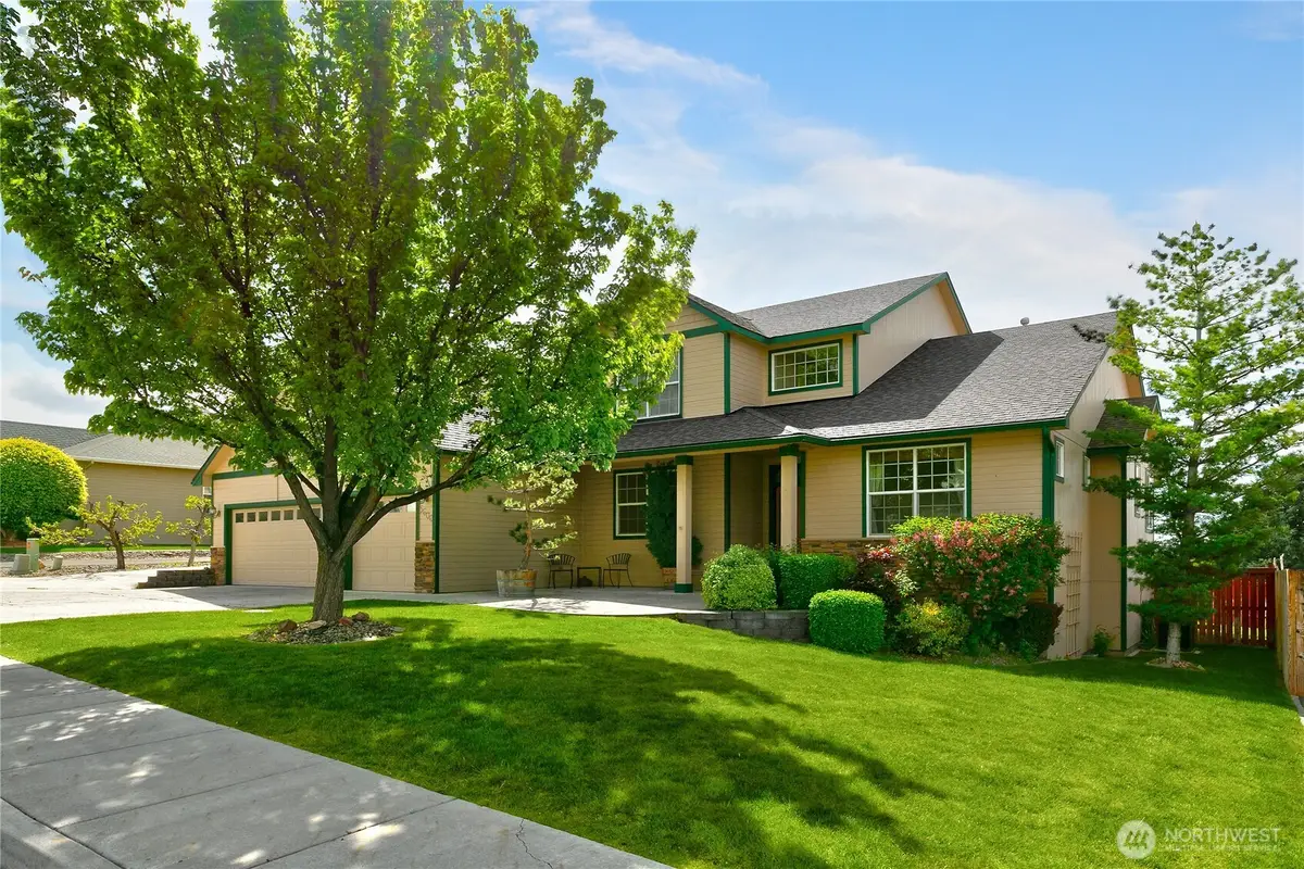 5600 Sycamore Drive, Yakima, WA 98902 - #1