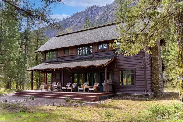 32 Freestone Lake Drive, Mazama, WA 98833