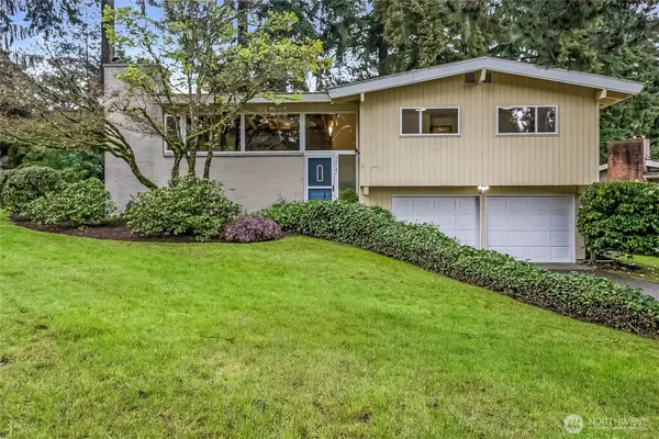 12647 SE 54th Street, Bellevue, WA 98006