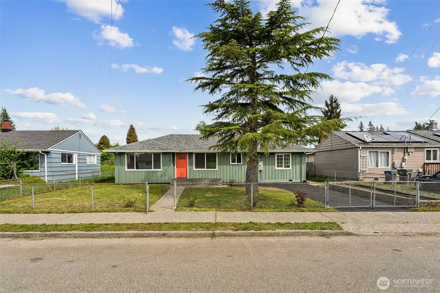 928 Dibb Street, Bremerton, WA 98310 - #2
