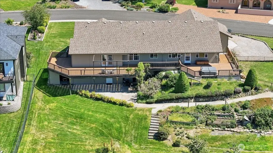 1790 Warm Springs Drive, Wenatchee, WA 98801 - #2