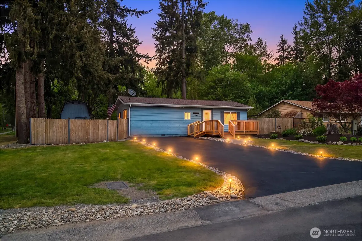 12423 18th St Se, Lake Stevens, WA 98258 - #1