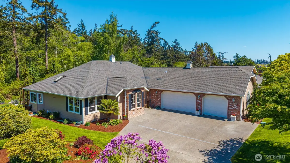 1546 Wedgewood Lane, Oak Harbor, WA 98277 - #1