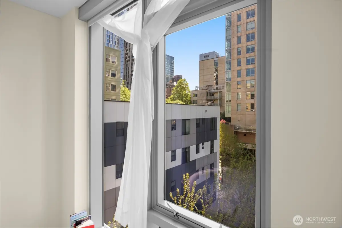 800 Columbia Street #808, Seattle, WA 98104 - #1