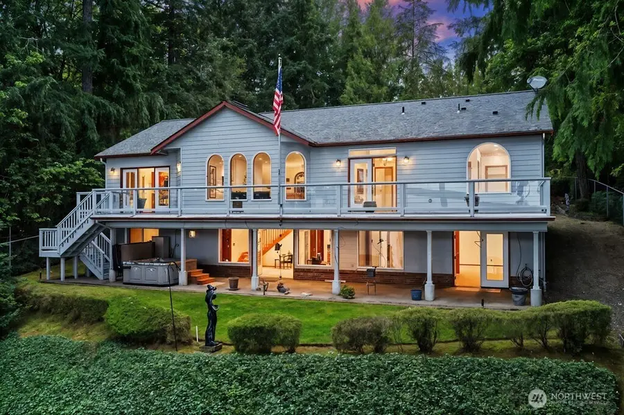 141 E Winterwood Drive, Grapeview, WA 98546 - #2