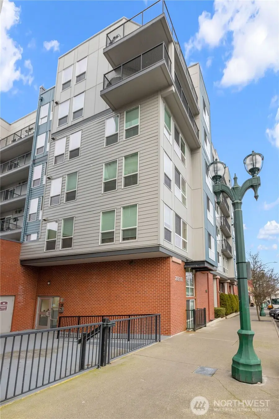 2818 Grand Avenue #B401, Everett, WA 98201 - #2
