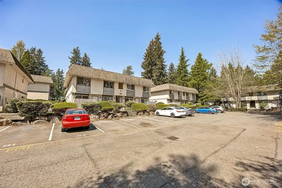 6107 204th Street Sw #D2, Lynnwood, WA 98036 - #2