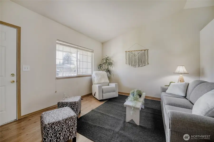 401 Hemlock Court, Sultan, WA 98294 - #3
