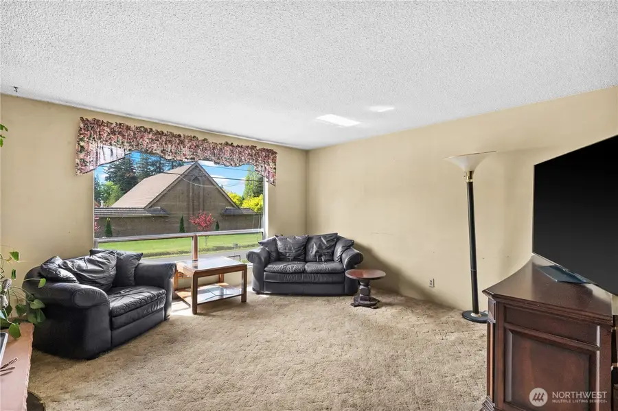 19525 86th Avenue W, Edmonds, WA 98026 - #3