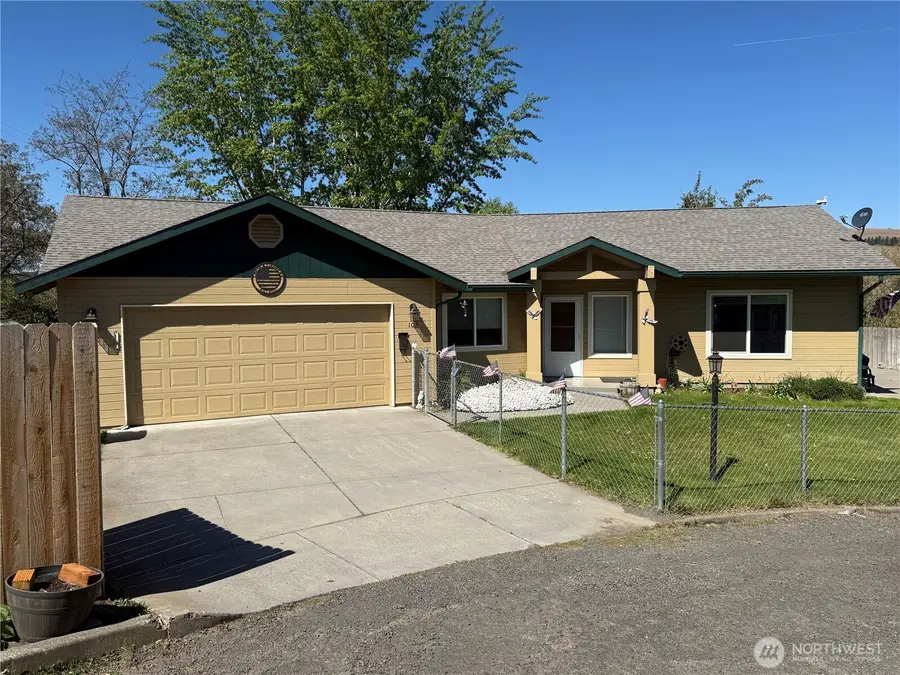 102 S 8th Street, Dayton, WA 99328 - #2