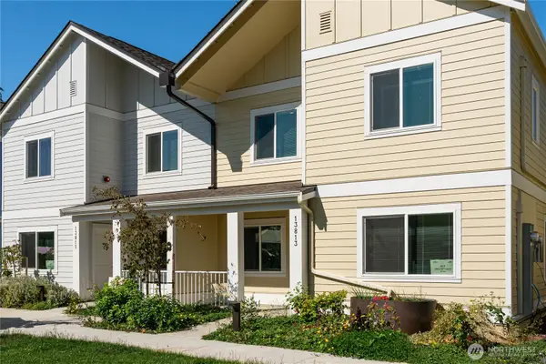 13813 32nd Lane S, Tukwila, WA 98168