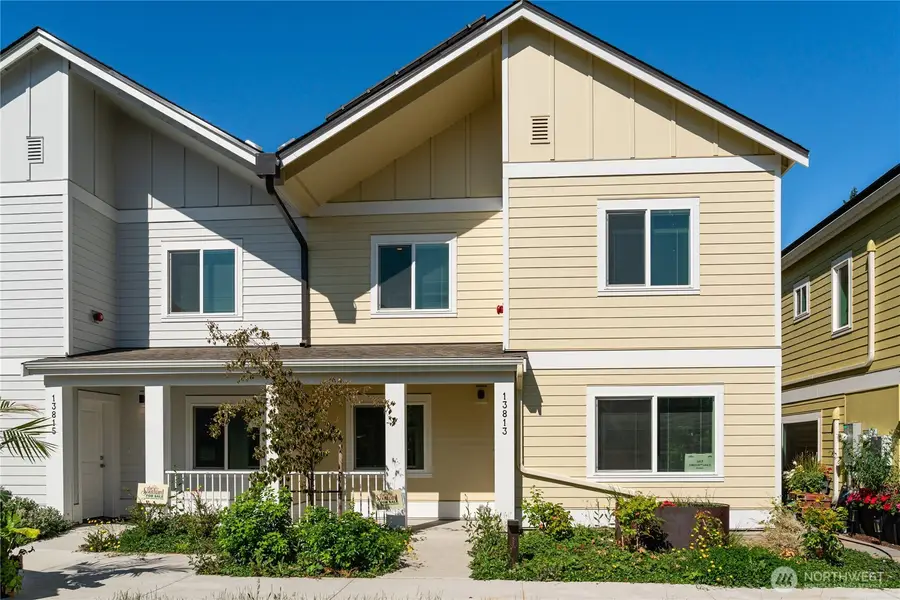 13813 32nd Lane S, Tukwila, WA 98168 - #2