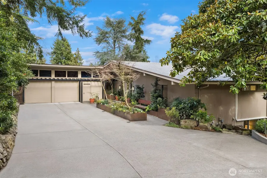 7640 NE 32nd Street, Medina, WA 98039 - #2