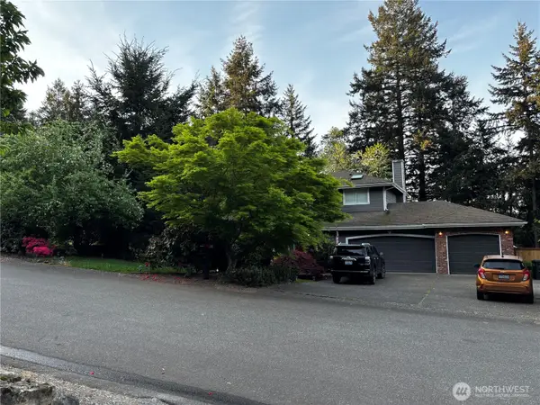 1018 27th Street Ct Nw, Gig Harbor, WA 98335
