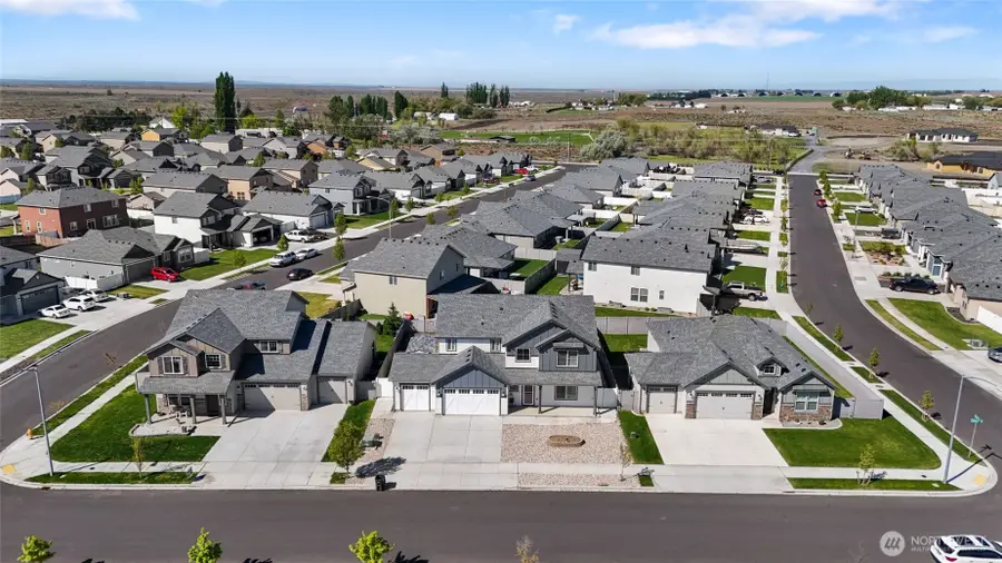 306 N Towhee Street, Moses Lake, WA 98837 - #2