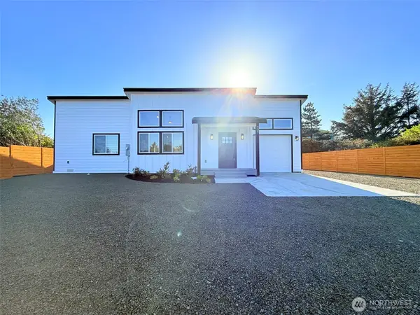737 Ocean Shores Boulevard Sw, Ocean Shores, WA 98569