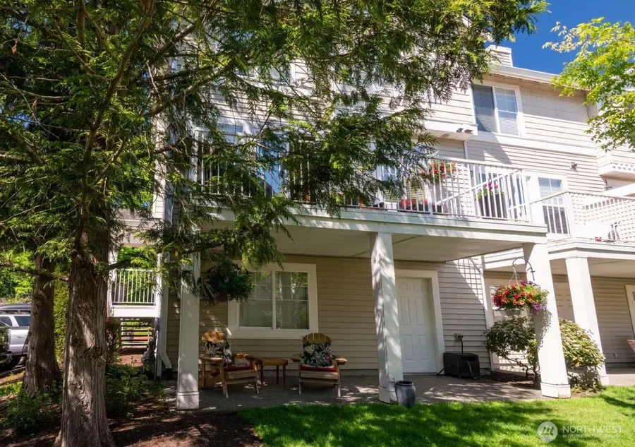 6117 S 232nd Street, Kent, WA 98032 - #2