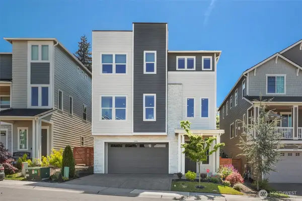 8396 28th Street Ct East, Edgewood, WA 98371