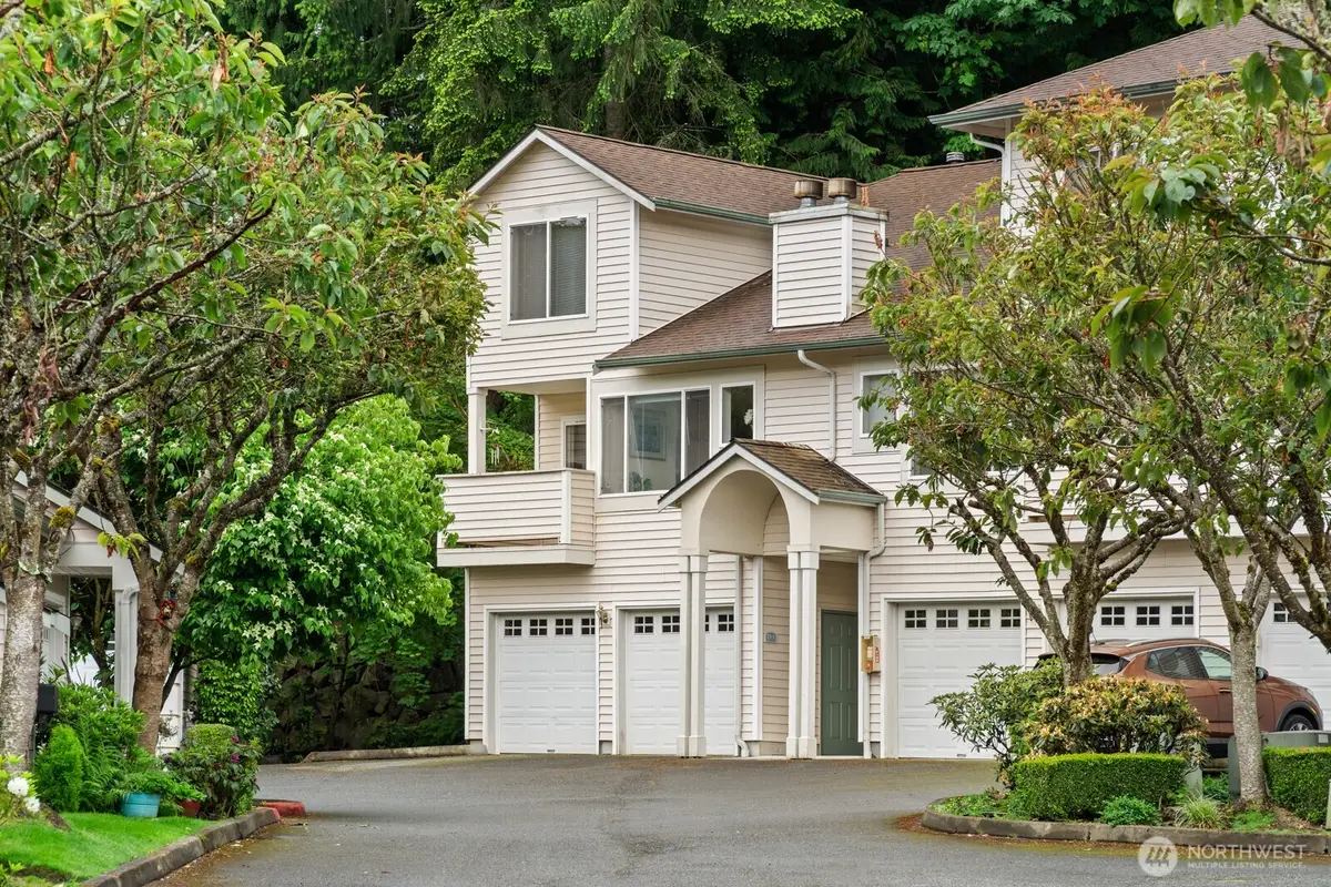 8828 238th St Sw #D1, Edmonds, WA 98026 - #1
