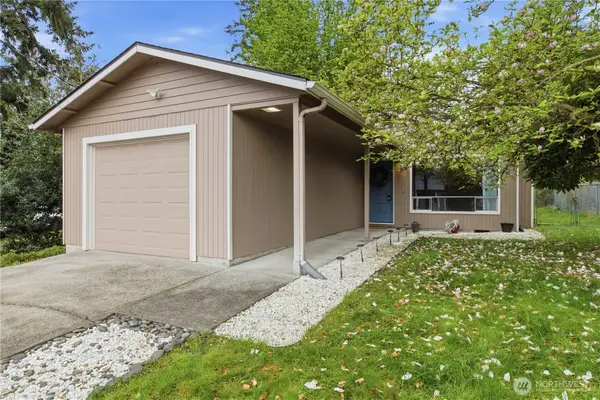13003 31st Ave Ne, Seattle, WA 98125