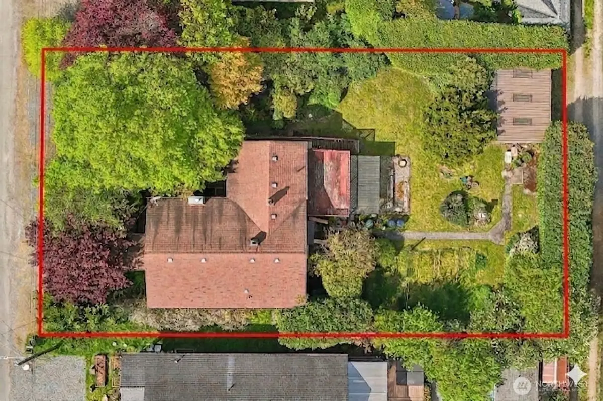 8812 Dibble Avenue Nw, Seattle, WA 98117 - #1