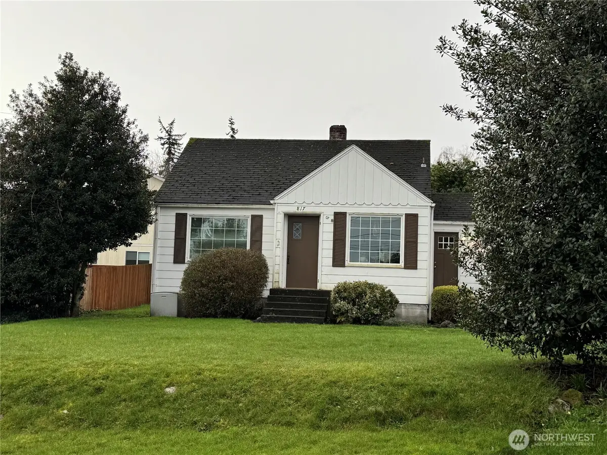 817 34th Street, Anacortes, WA 98221 - #1