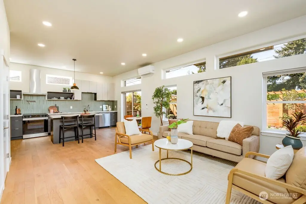 5116 15th Avenue S, Seattle, WA 98108 - #1