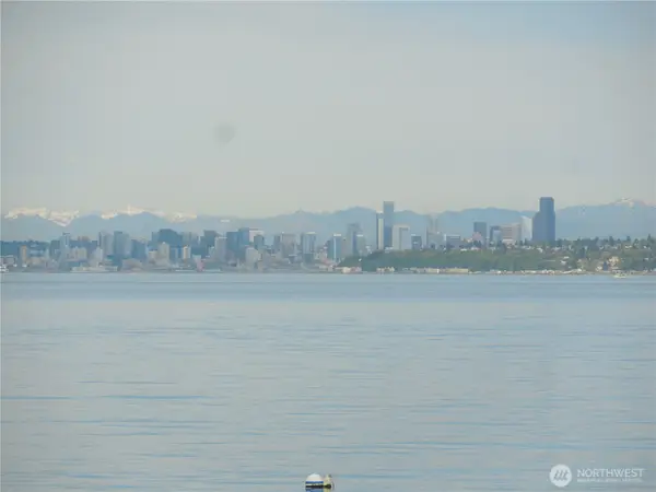 1239 Colchester Drive E, Port Orchard, WA 98366
