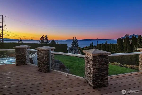 17003 Talbot Road, Edmonds, WA 98026