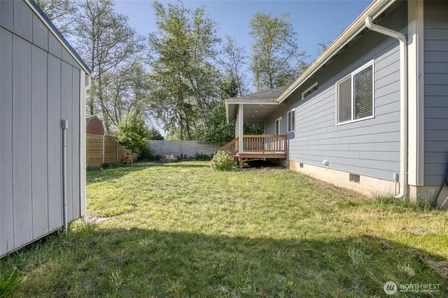 208 Fisher Avenue Ne, Ocean Shores, WA 98569 - #3