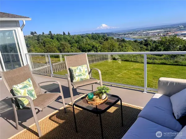 4402 30th Street Ne #1, Tacoma, WA 98422